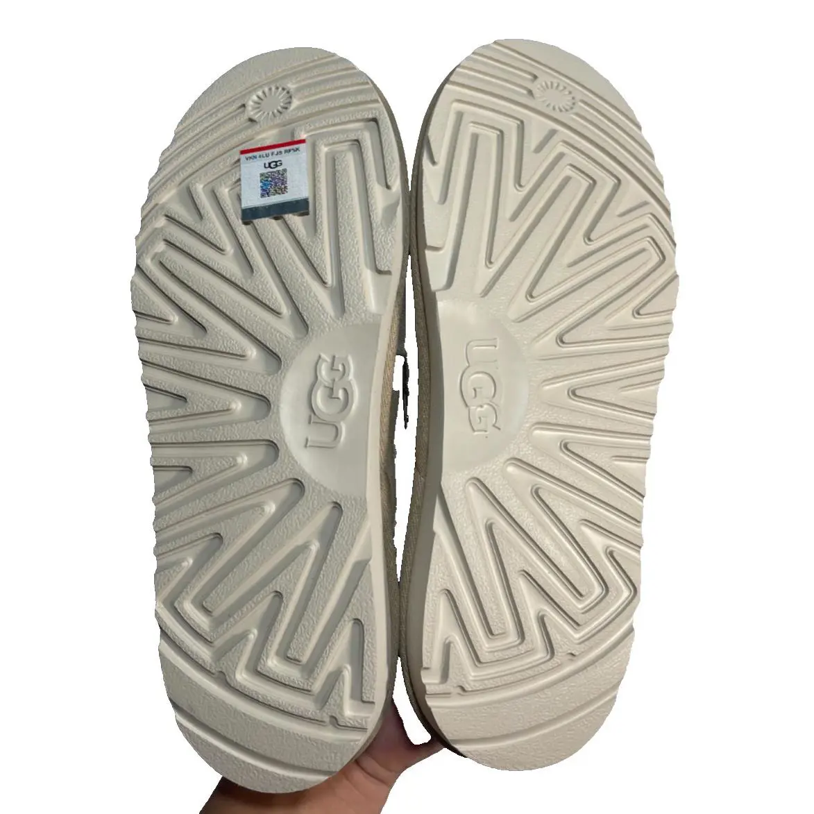 UGG shoes - Beige (UPC: 197634324180) 4