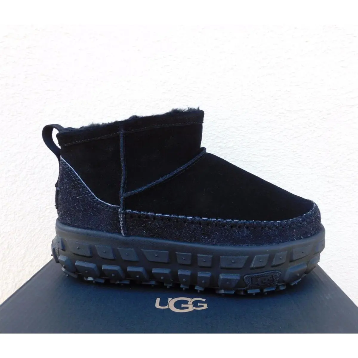 UGG shoes - UGG Venture Daze Ultra Mini Boot - Black (UPC: 197634309774) 3