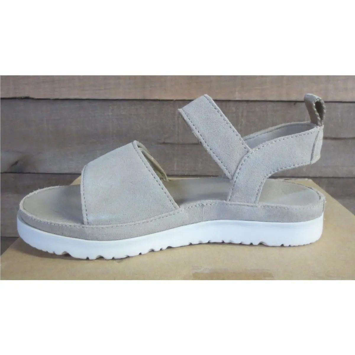UGG shoes - UGG Goldenstar in Sand - Goldenstar Sand - Beige (UPC: 197634785806) 1