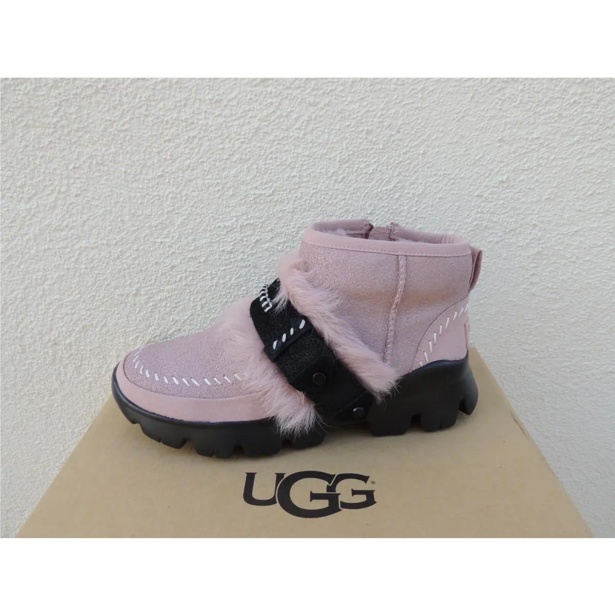 UGG shoes - UGG Fluff punk ankle boot - Pink (UPC: 192410400249) 0