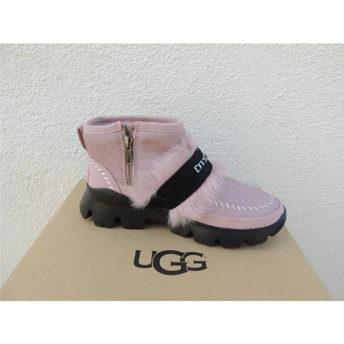 UGG shoes - UGG Fluff punk ankle boot - Pink (UPC: 192410400249) 1