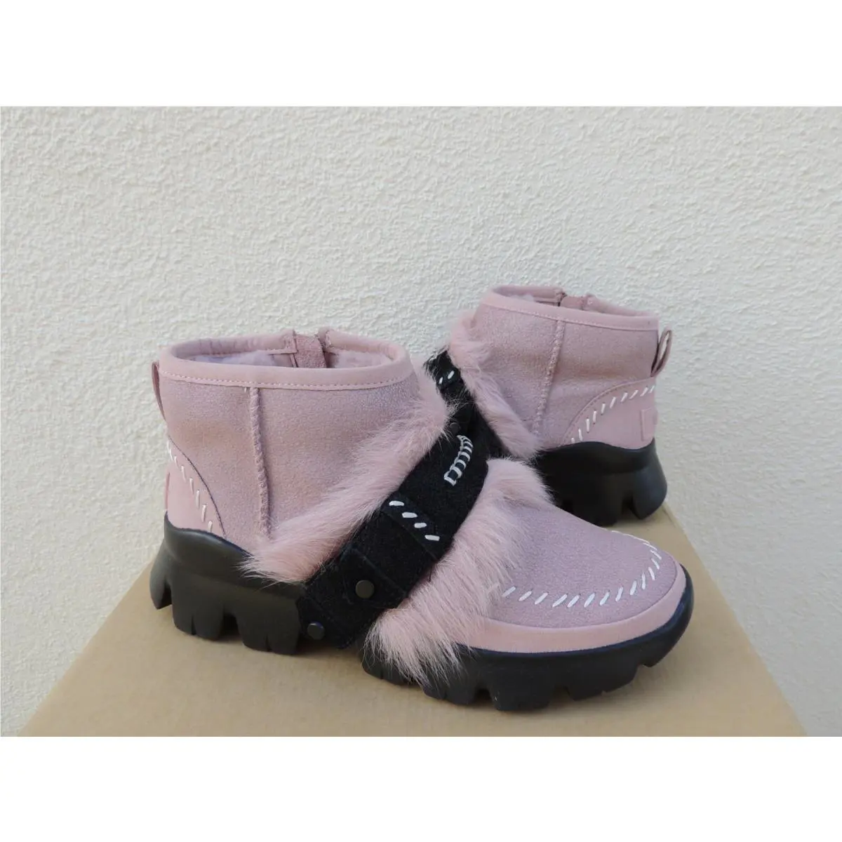 UGG shoes - UGG Fluff punk ankle boot - Pink (UPC: 192410400249) 2