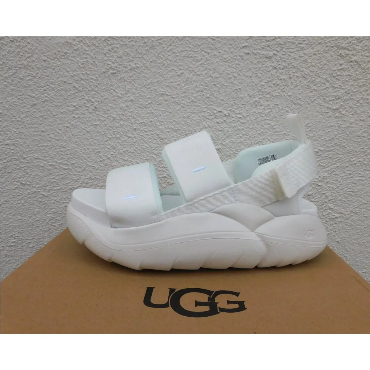 UGG shoes - UGG La Cloud Sport Sandal - White (UPC: 196565237880) 0