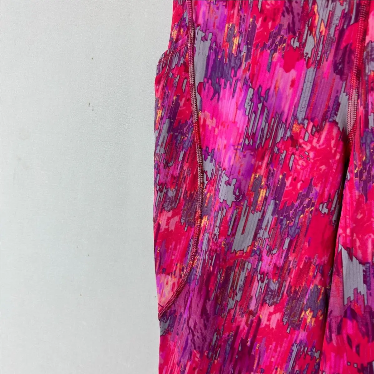 Lululemon clothing - Pink 3