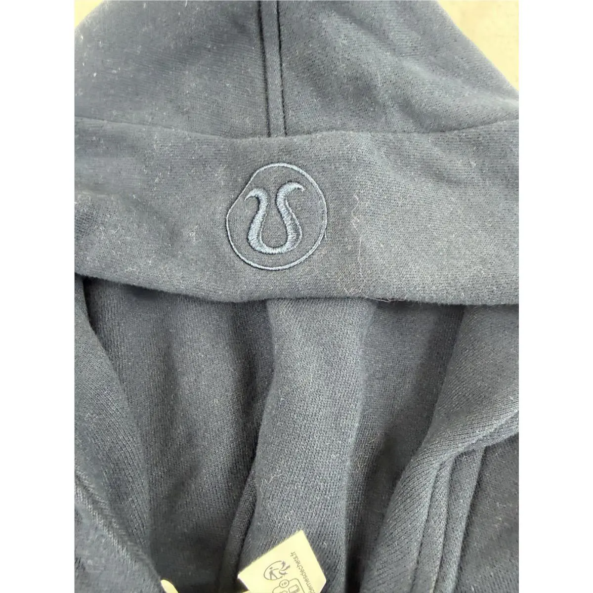 Lululemon clothing - Black 3