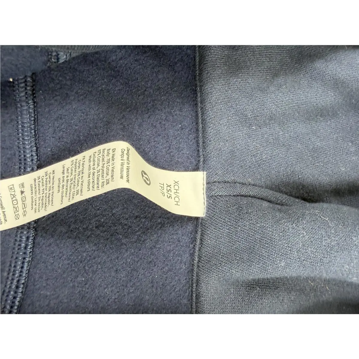 Lululemon clothing - Black 4