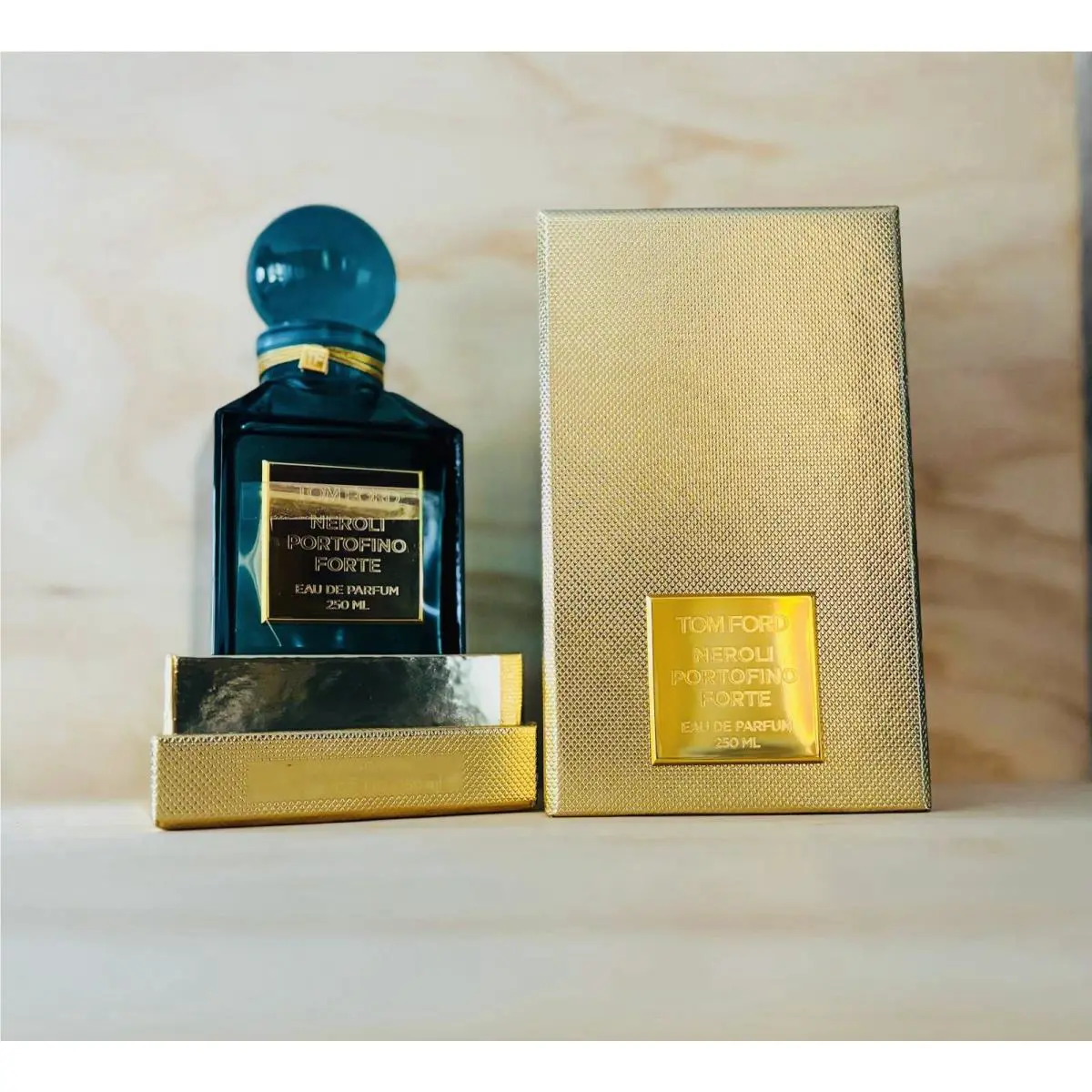Tom Ford Neroli Portofino Forte Edp Splash 8.5oz / 250ml Decanter