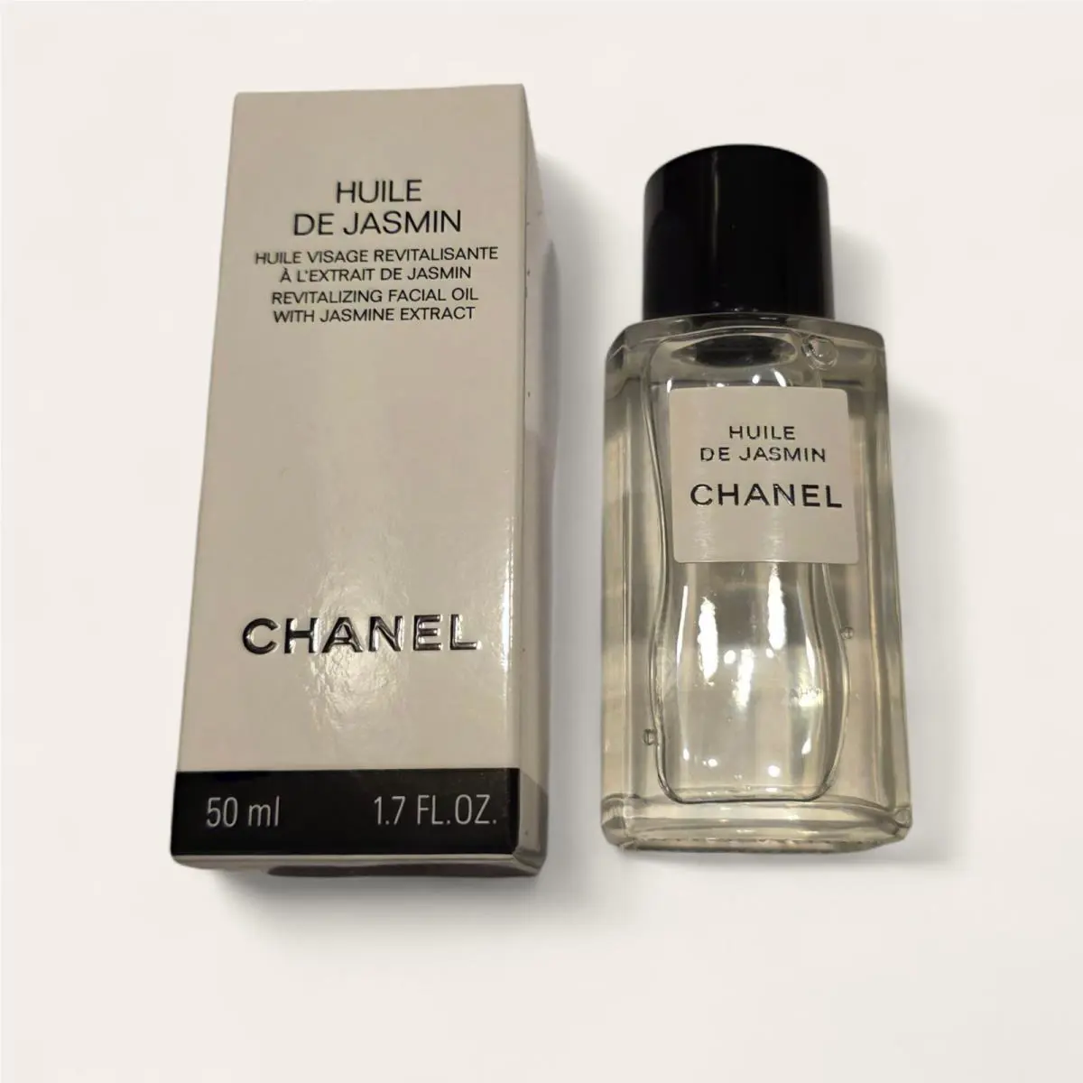 Chanel Huile De Jasmin Revitalizing Facial Oil 50ml/1.7fl.oz
