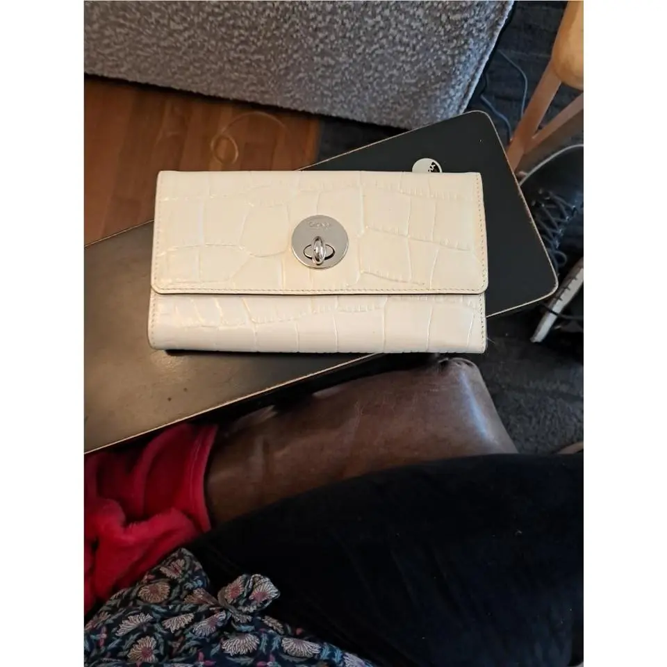 Dkny Croc Embossed Turn Lock Chalk White Leather Wallet
