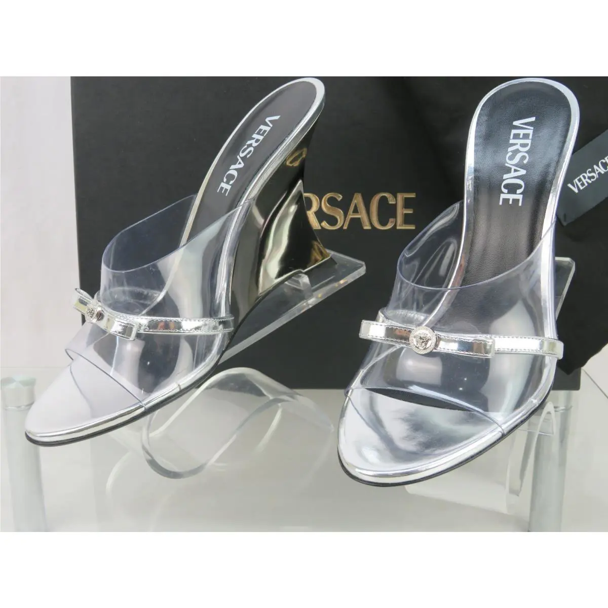 Black Patent Leather Coin Medusa Logo Sandals Heel Pumps 38 8 Italy by Versace