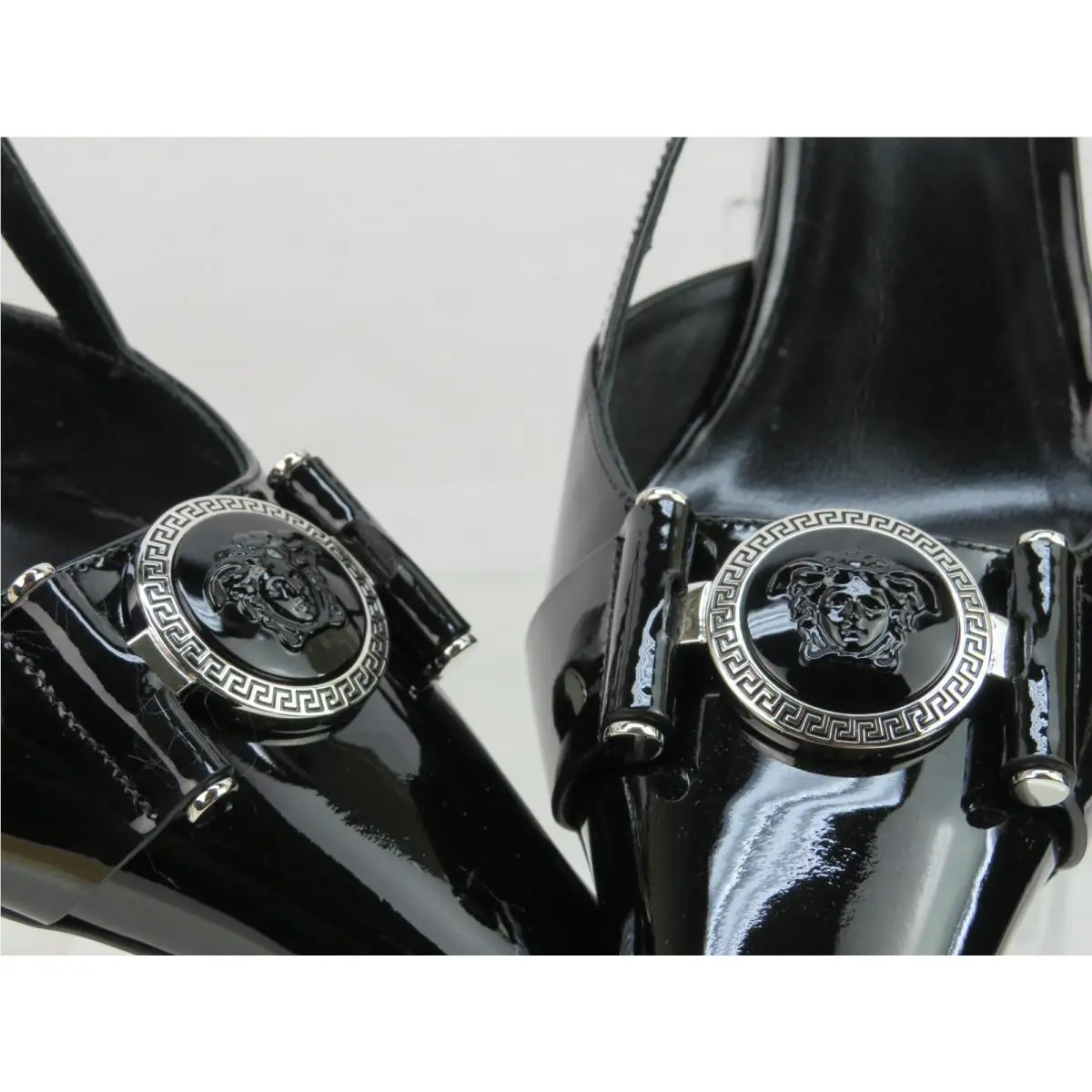 Versace shoes - 1015086 - 1015086 - Black (UPC: 8056204696077) 2