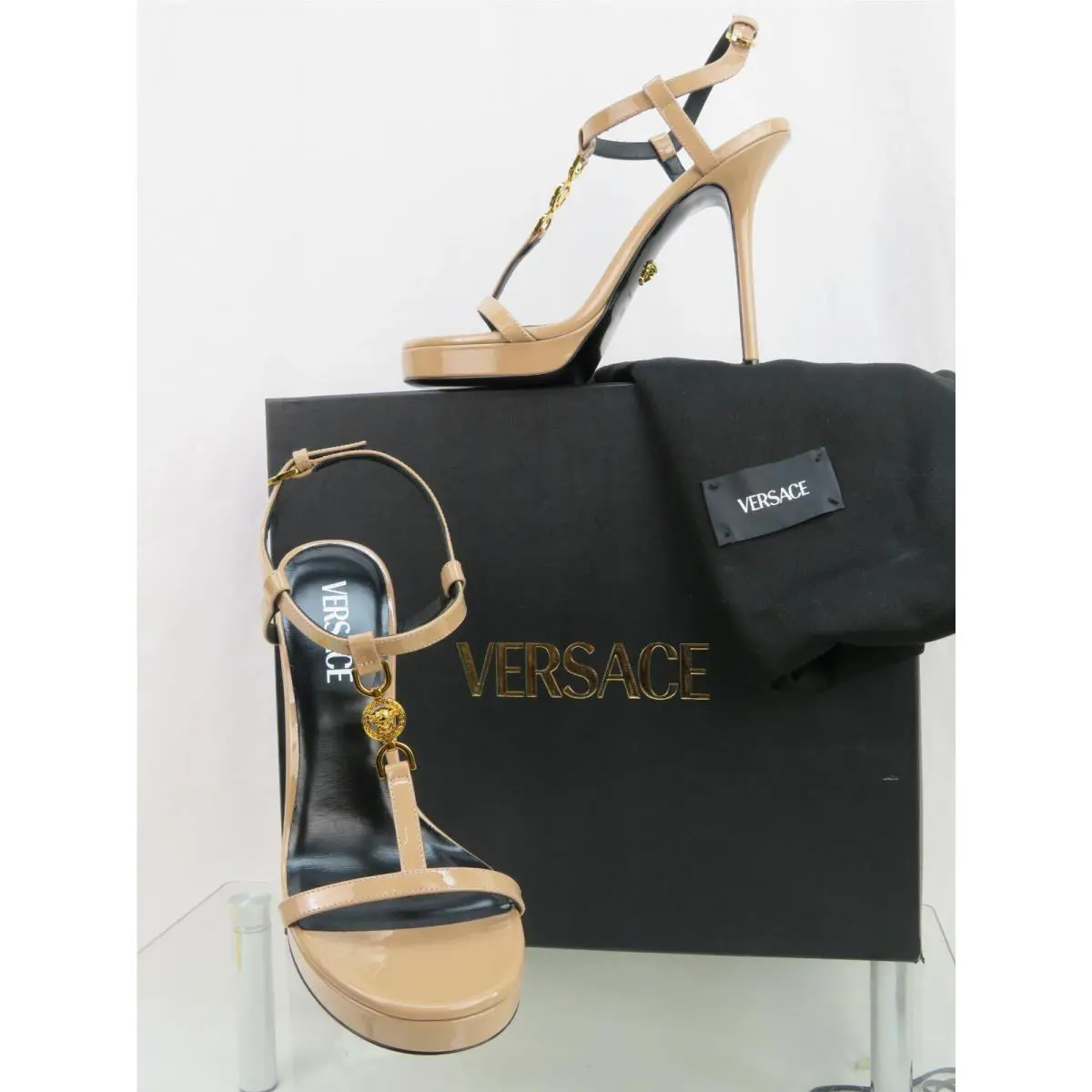 Patent Leather Gold Head Medusa Logo Sandals Heel Pumps 41 11 Italy by Versace
