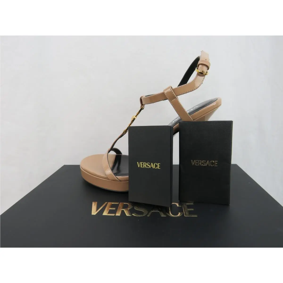 Versace shoes - 1013713 - 1013713 - Beige (UPC: 8056204929175) 9