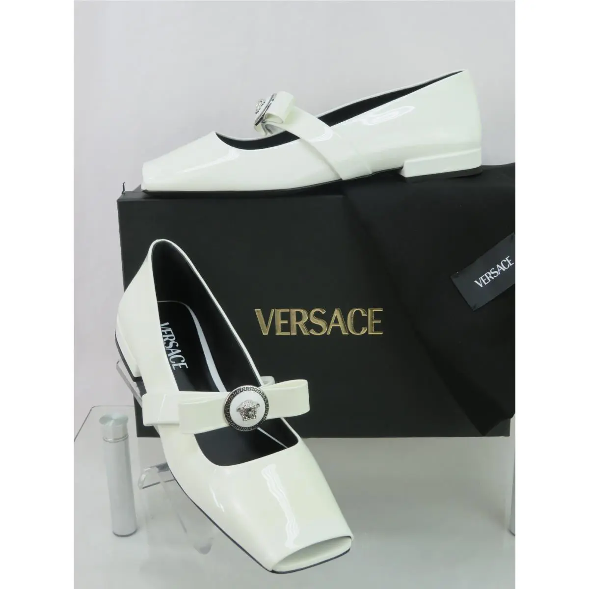 Versace White Patent Leather Coin Medusa Head Logo Bow Flats 39 9 Italy