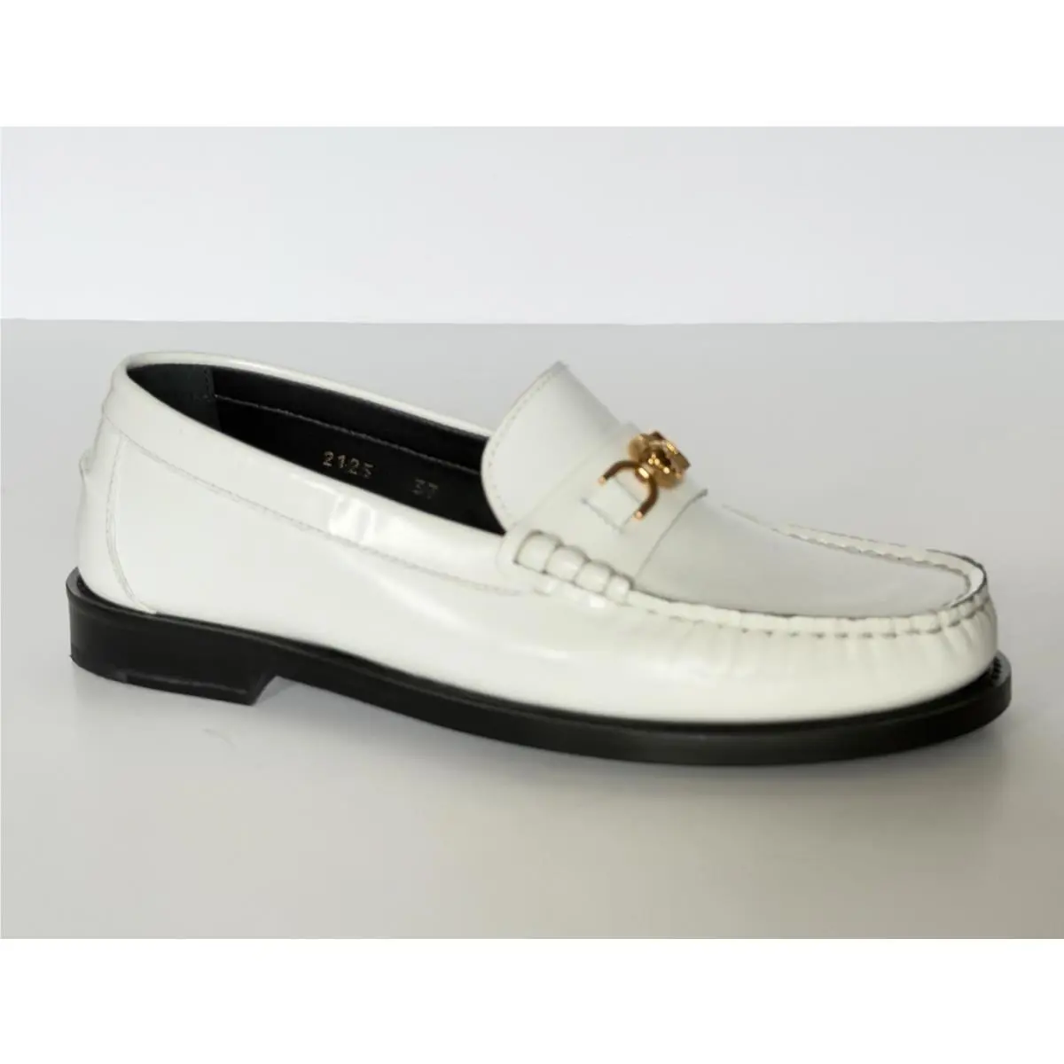 Versace Women’s Gold Medusa White Leather Loafers 8.5 US 38.5 1012123 IT