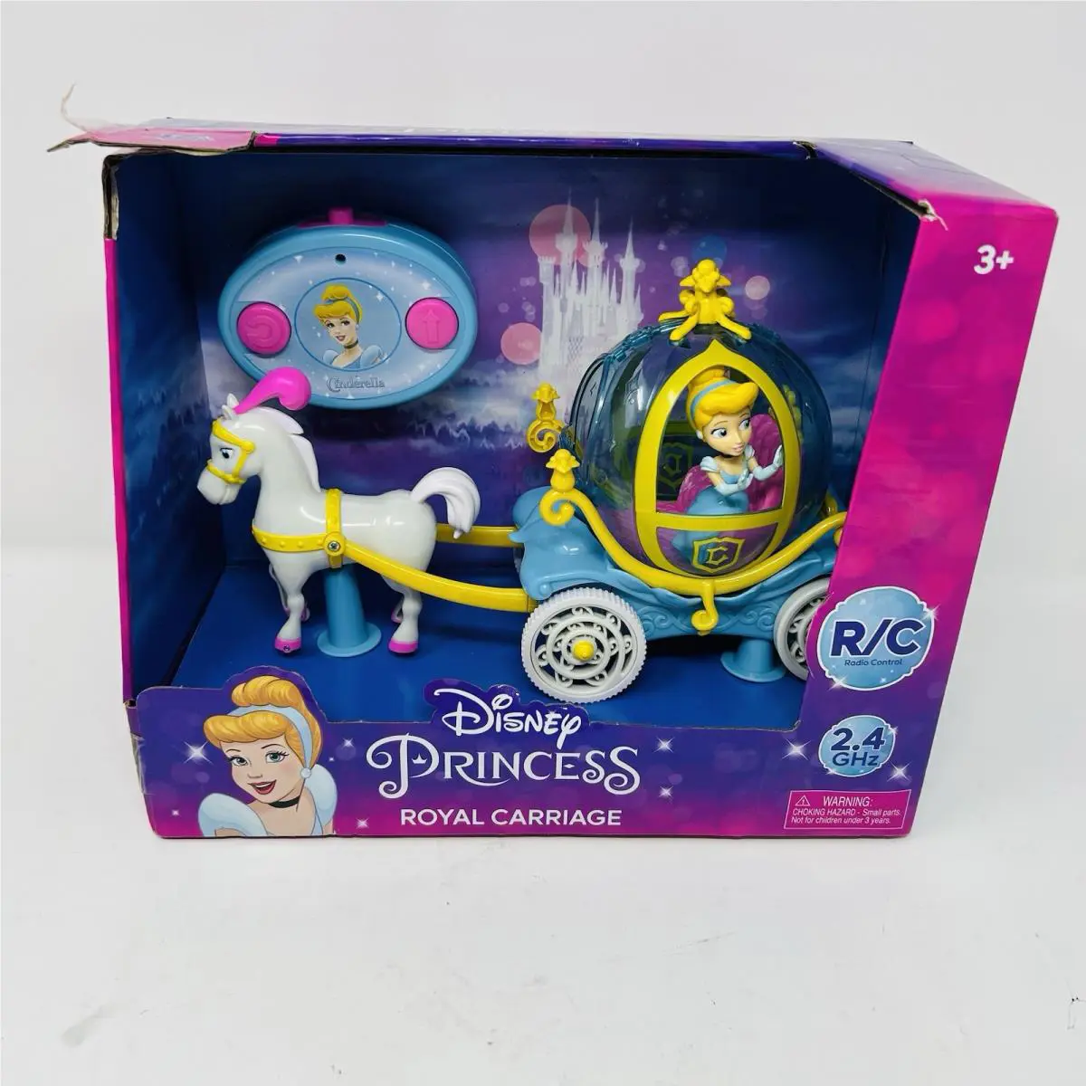 Disney Princess Cinderella Royal Carriage Horse Drawn Radio Controlled
