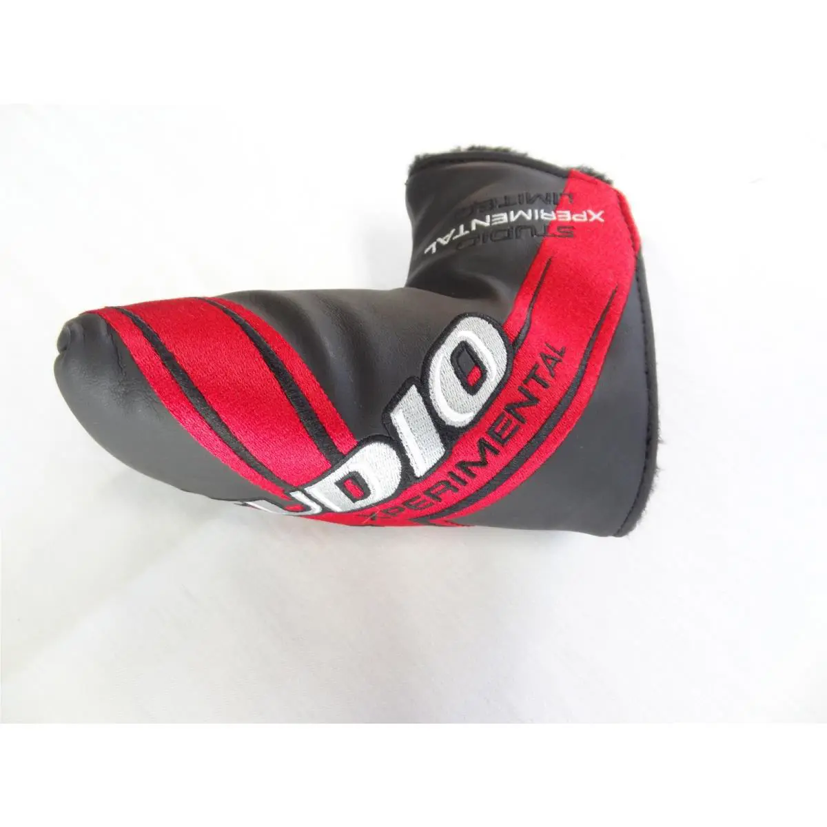 Scott  - Studio Xperimental Squareback 2 Limited 3
