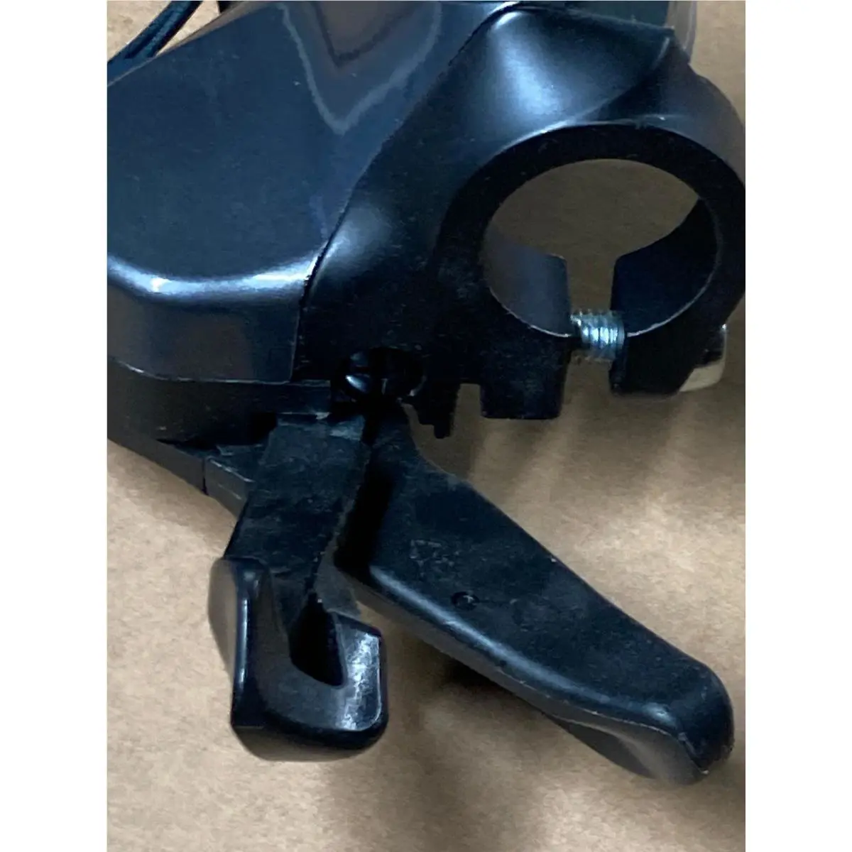 Shimano  - ESLR2000RA - ESLR2000RA (UPC: 0689228386112) 3