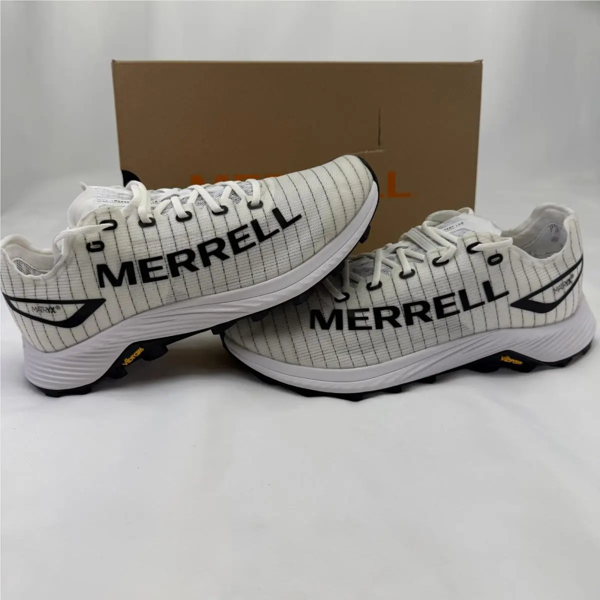 Merrell Mtl Long Sky 2 Matrix White Black Trail Runners J500552 Men`s Size 8.5