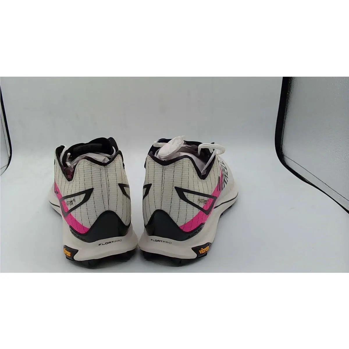 Merrell shoes - White 1