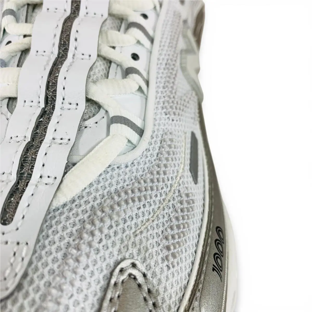 New Balance shoes - New Balance 1000 - M1000DI - White 9