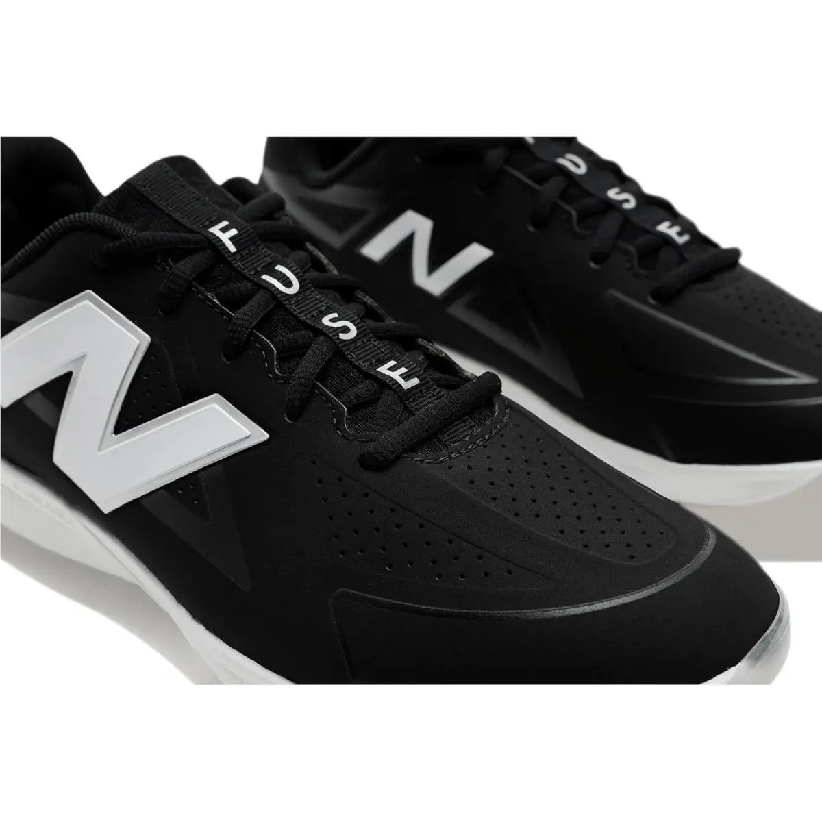 New Balance shoes - Black/White/Black 4