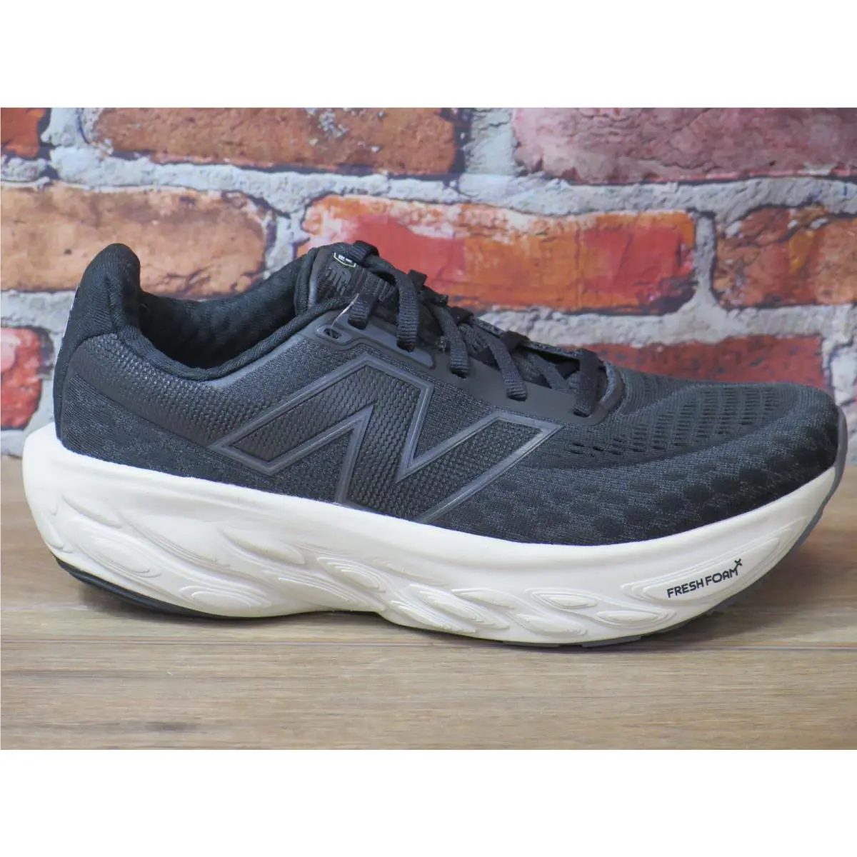 New Balance shoes - Black 6