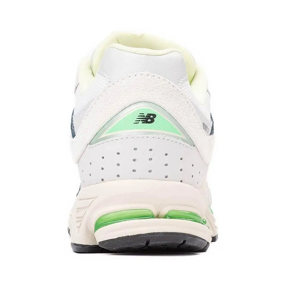 New Balance shoes - New Balance 2002R - U2002RTA - Beige/Green 1