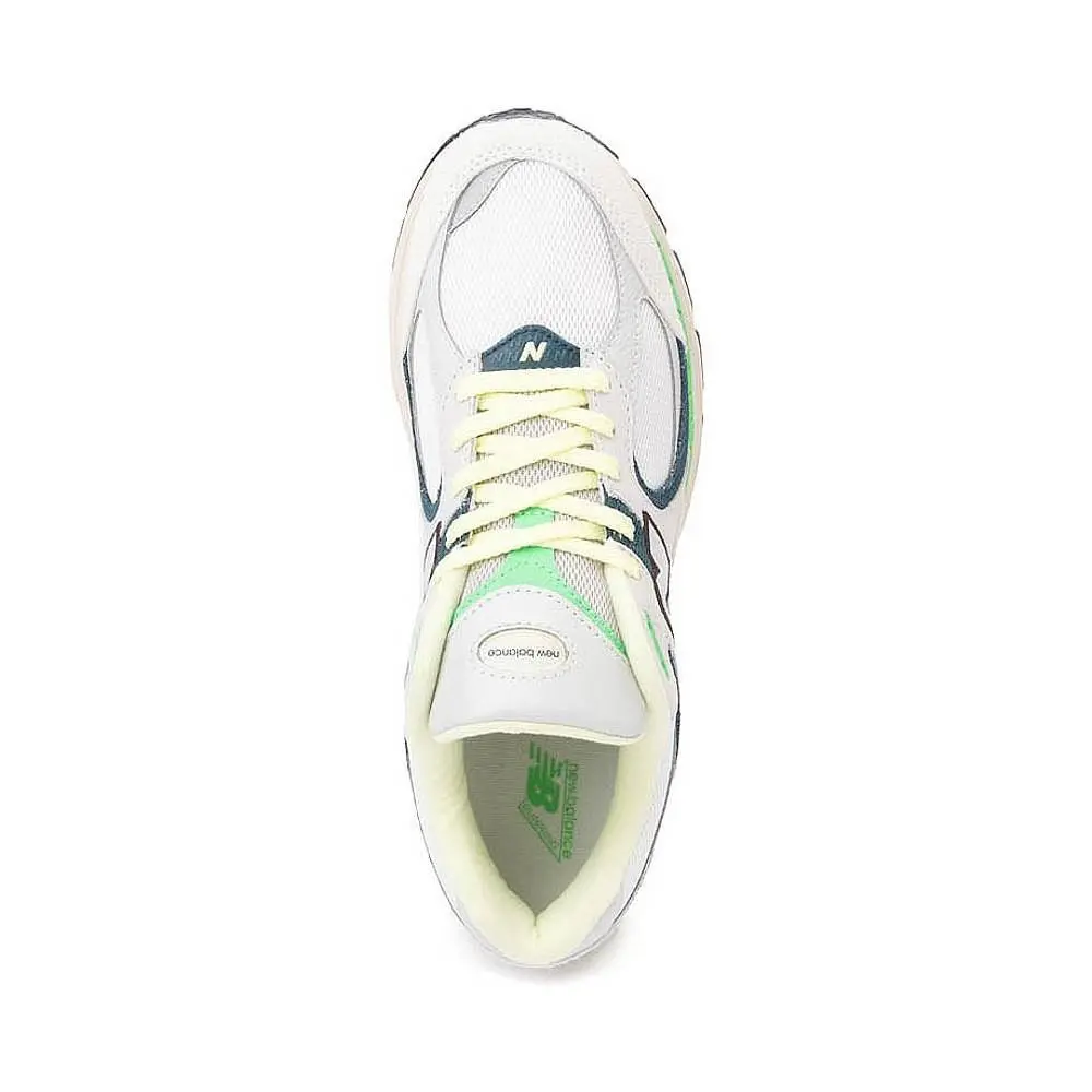 New Balance shoes - New Balance 2002R - U2002RTA - Beige/Green 3