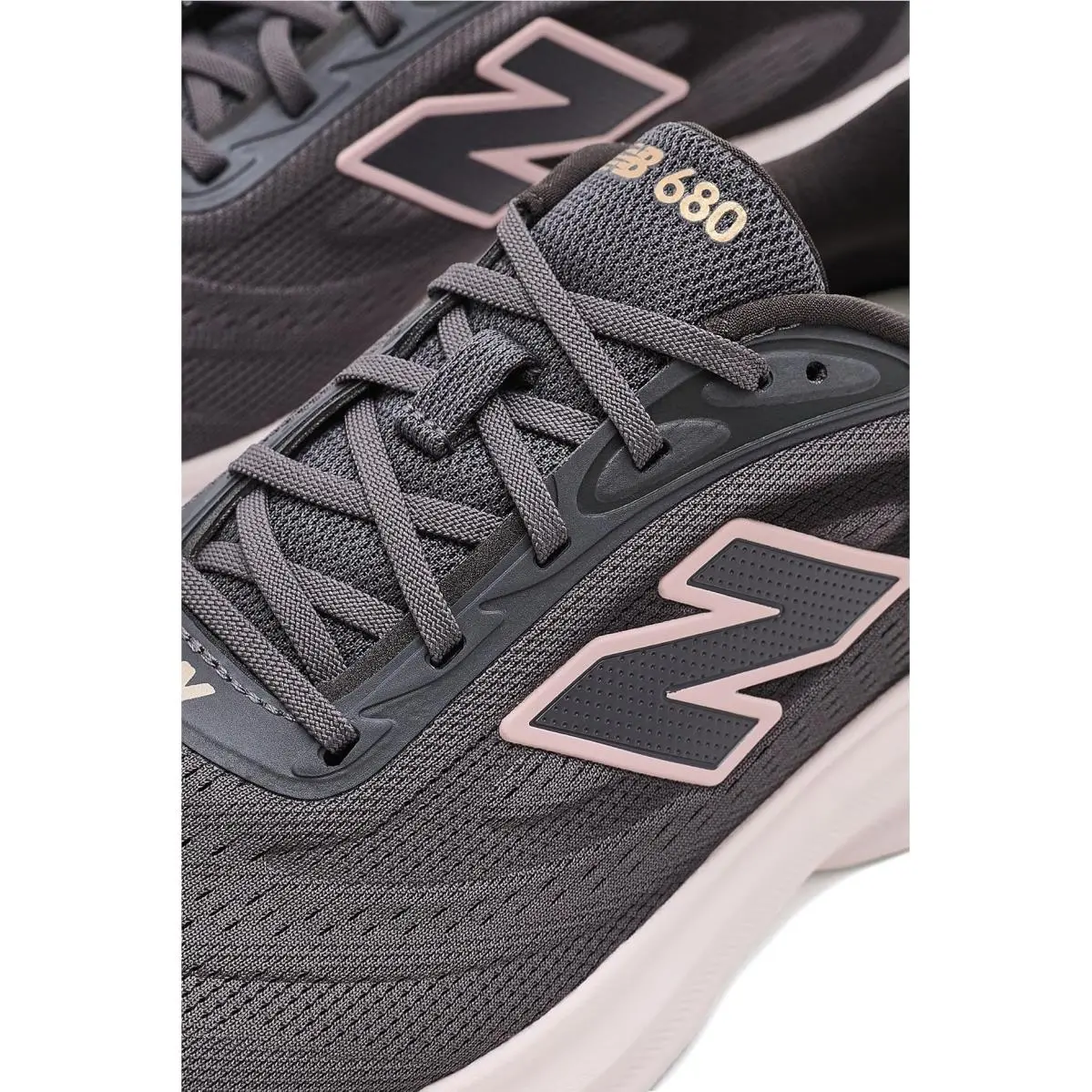 New Balance shoes - Black Cement/Pink Salt 11