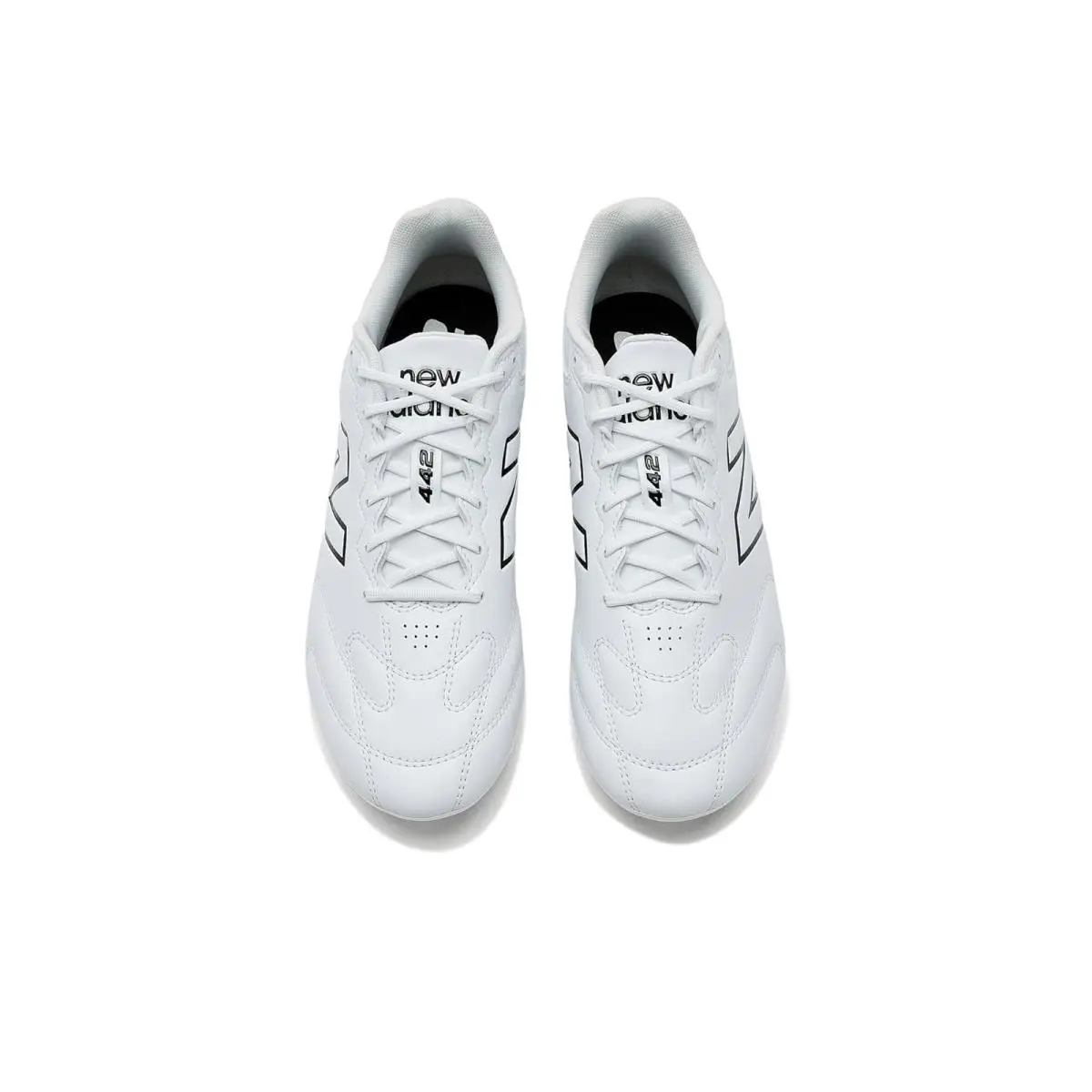 New Balance shoes - NB White/Black 7