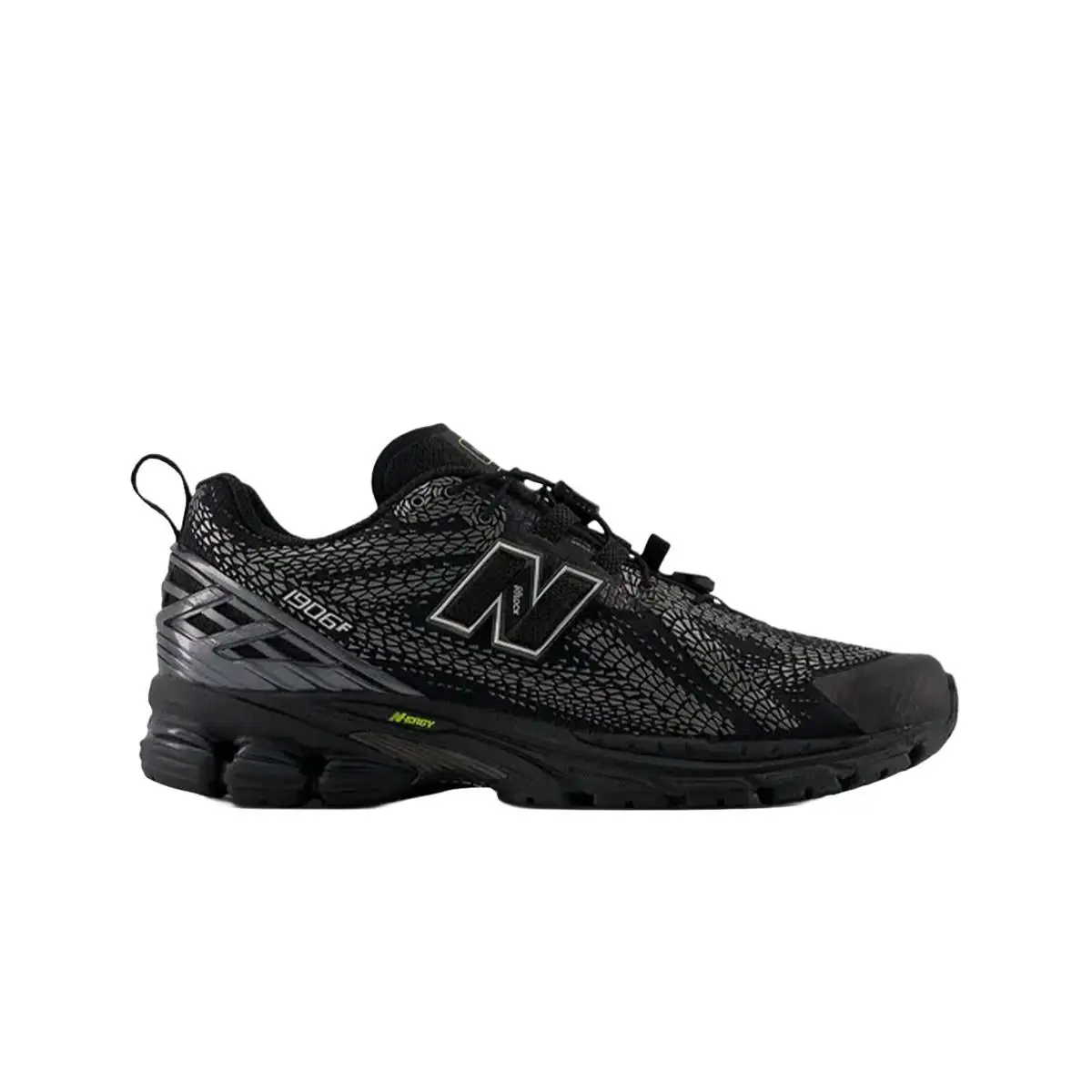 New Balance shoes - Black/White/Alkaline Green 4