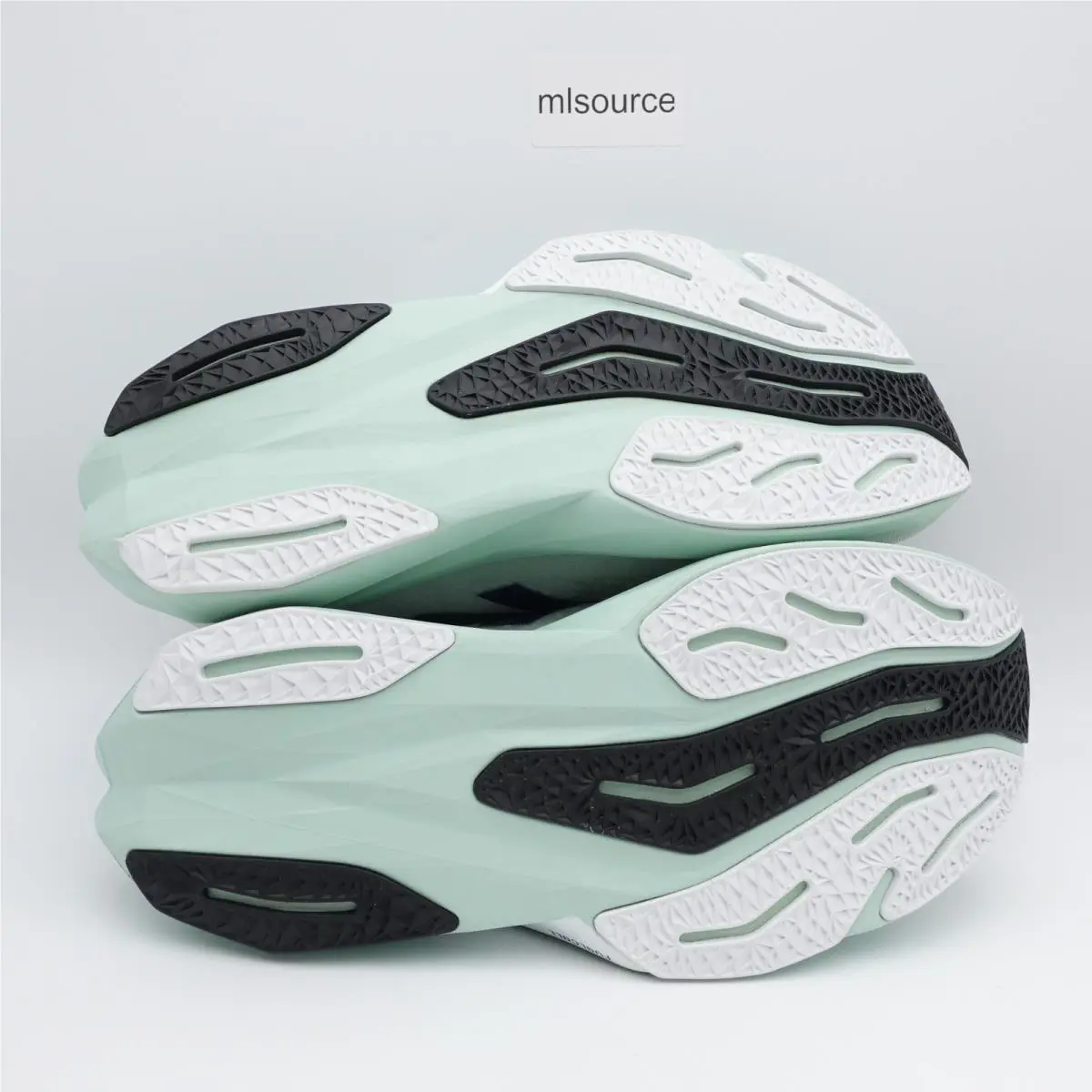 New Balance shoes - New Balance FuelCell Rebel v4 - MFCXCE4 - Green 11