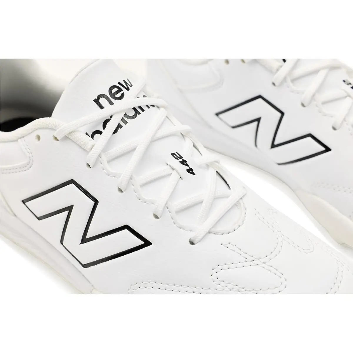 New Balance shoes - Black/White 18