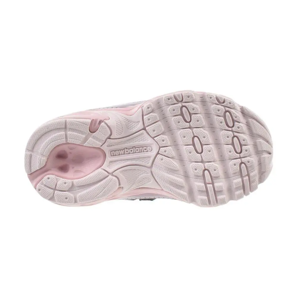 New Balance shoes - Pink/Pink 4