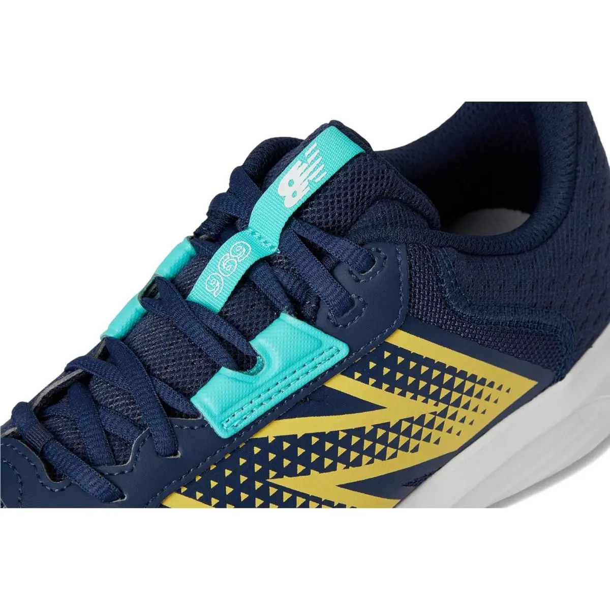 New Balance shoes - Black/White 30