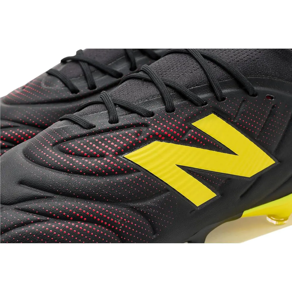 New Balance shoes - Black/Punch Yellow 4