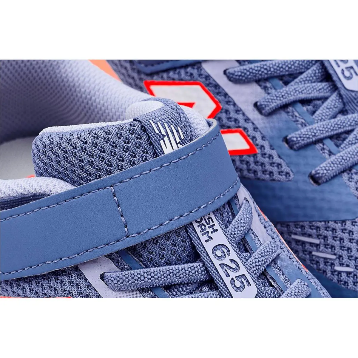 New Balance shoes - Glint Blue/Alkaline Green 32