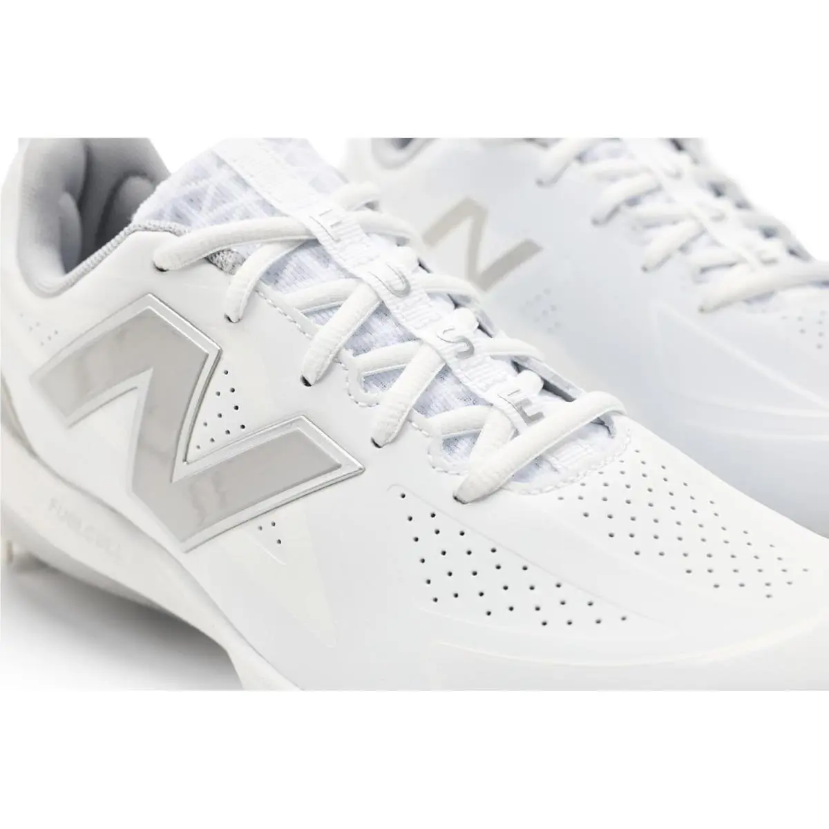 New Balance shoes - Black/White/Black 18