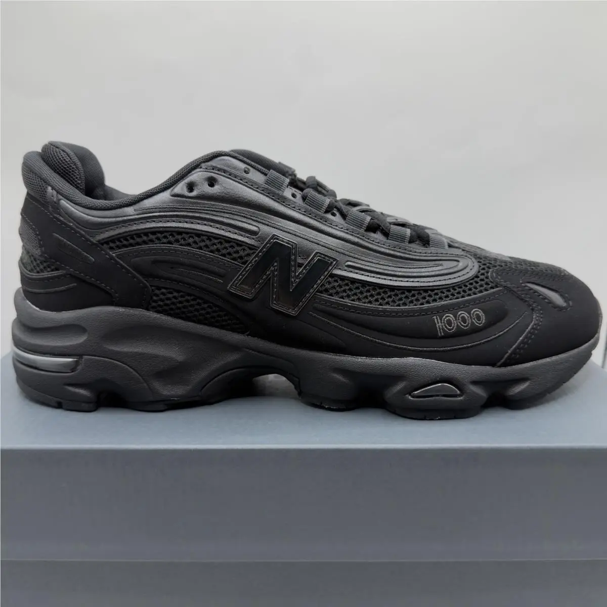 New Balance shoes - New Balance 1000 - M1000B - Black (UPC: 0198686306599) 1