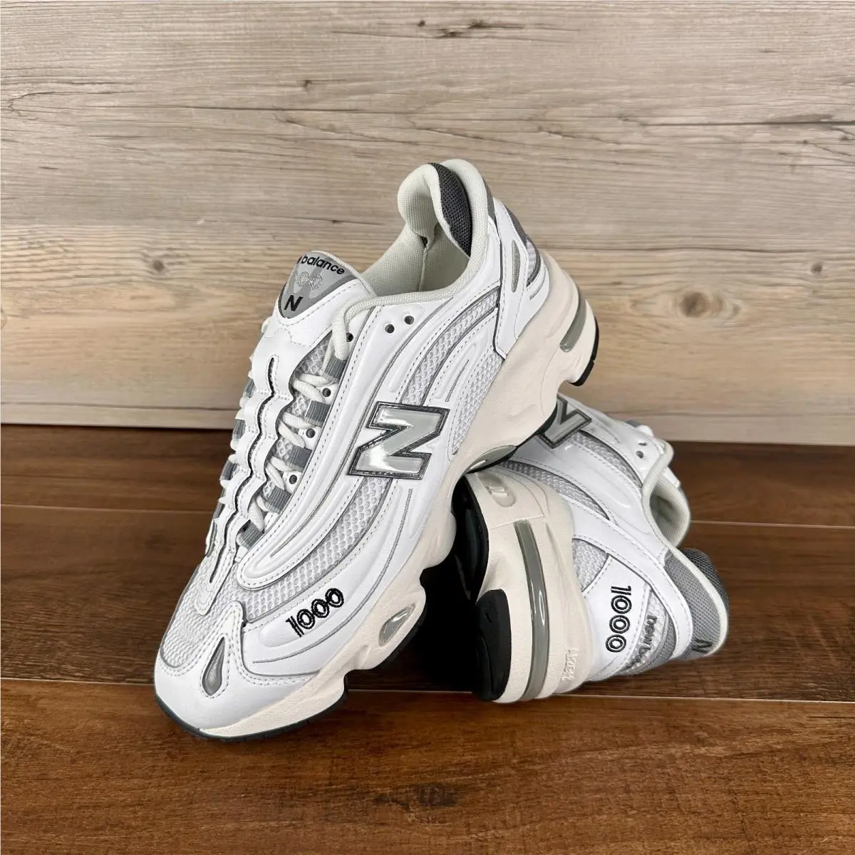 New Balance 1000 Mens Size 11.5 White Gray M1000D