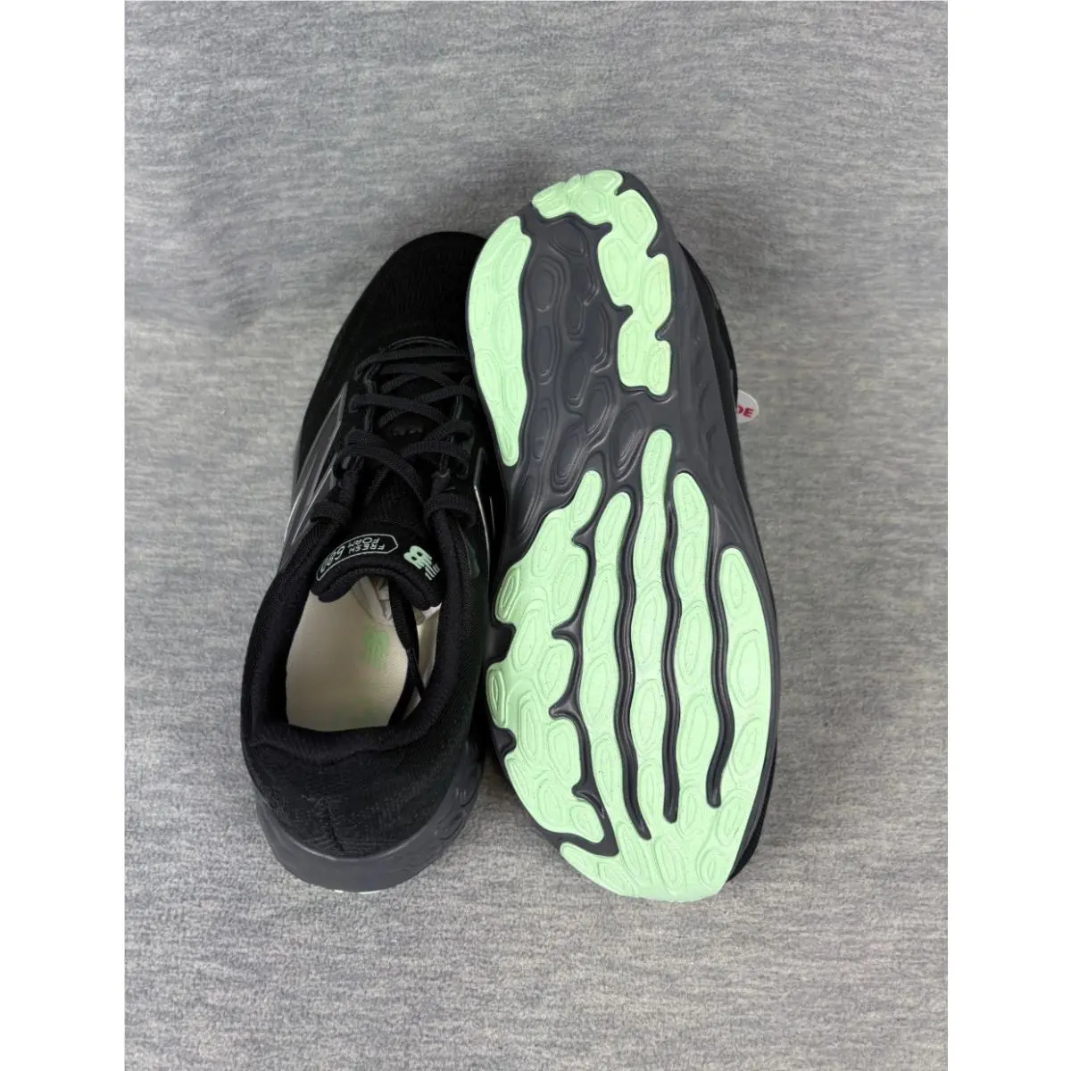 New Balance shoes - New Balance Fresh Foam 680 v8 Waterproof - M680WBK8 - Black 7