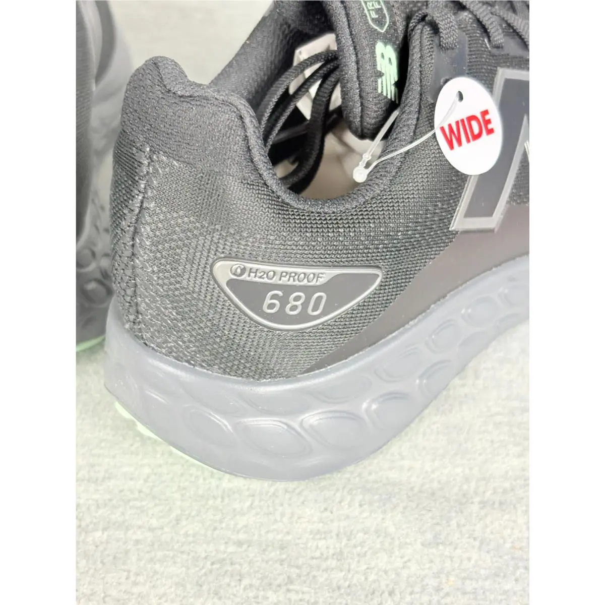 New Balance shoes - New Balance Fresh Foam 680 v8 Waterproof - M680WBK8 - Black 1