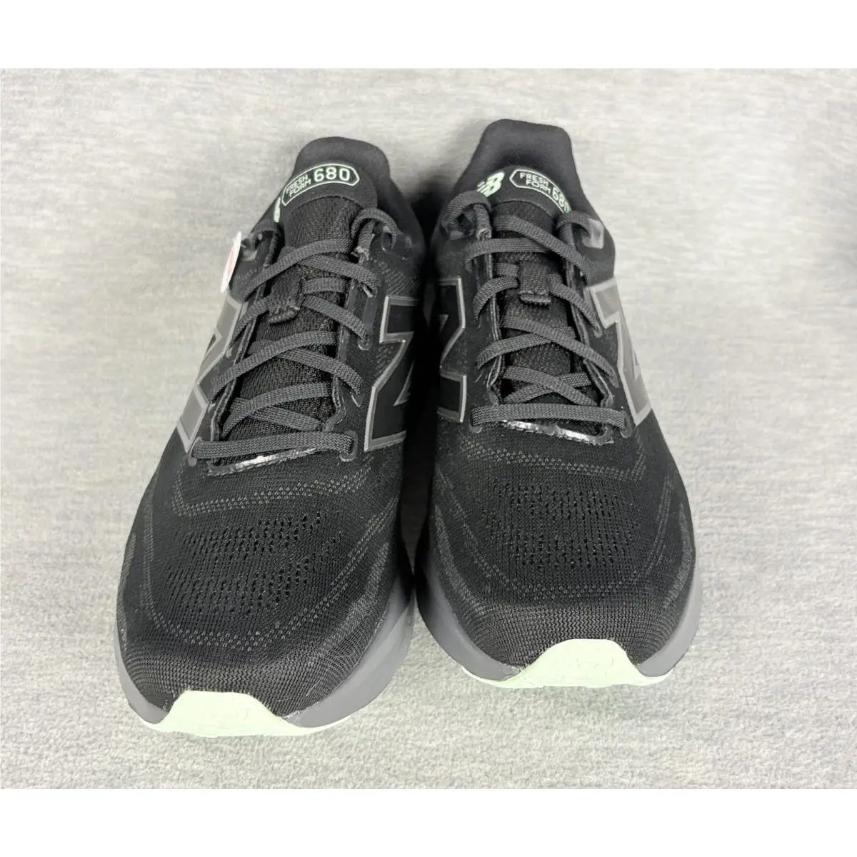 New Balance shoes - New Balance Fresh Foam 680 v8 Waterproof - M680WBK8 - Black 3