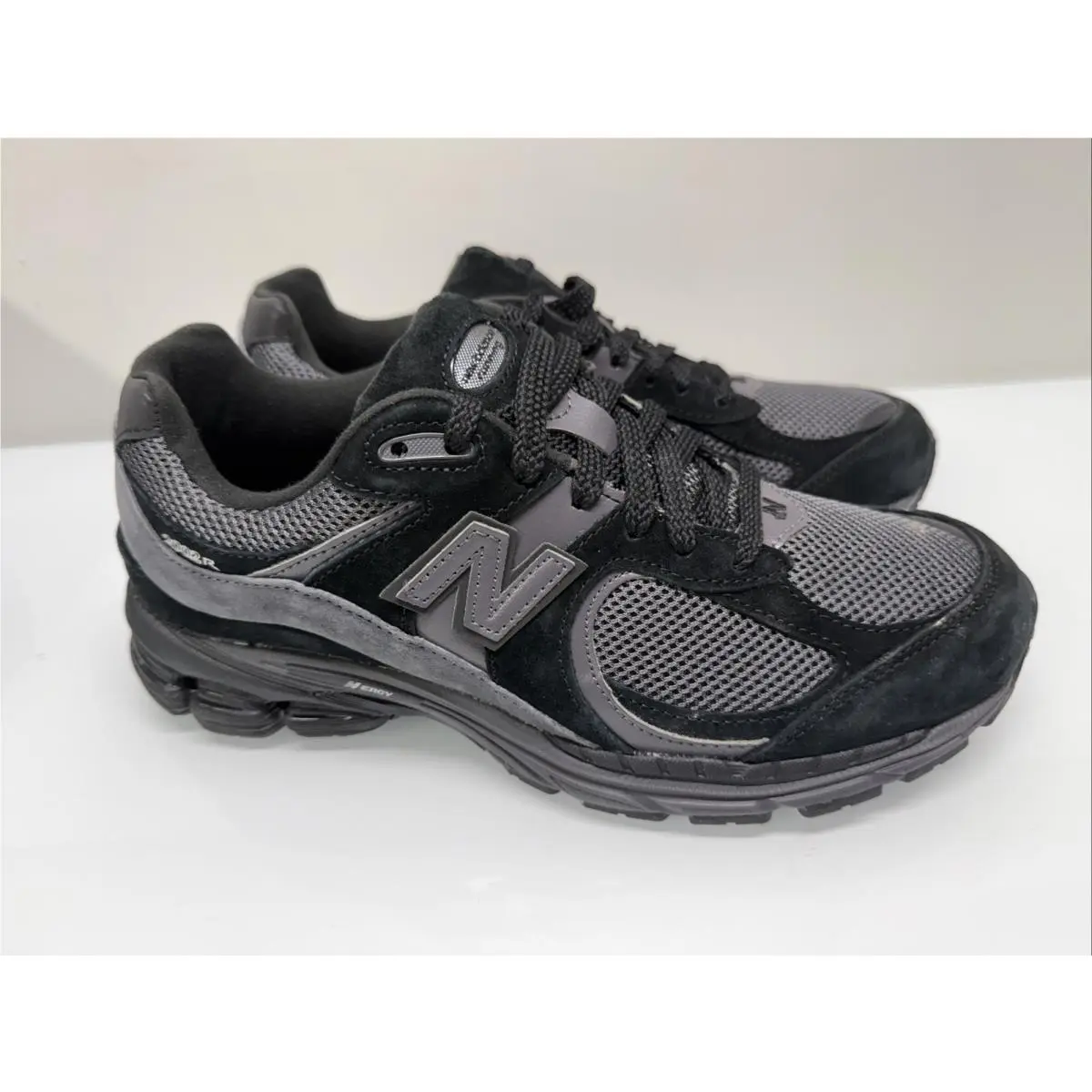 New Balance shoes - New Balance 2002 R - M2002RBL - Black 0