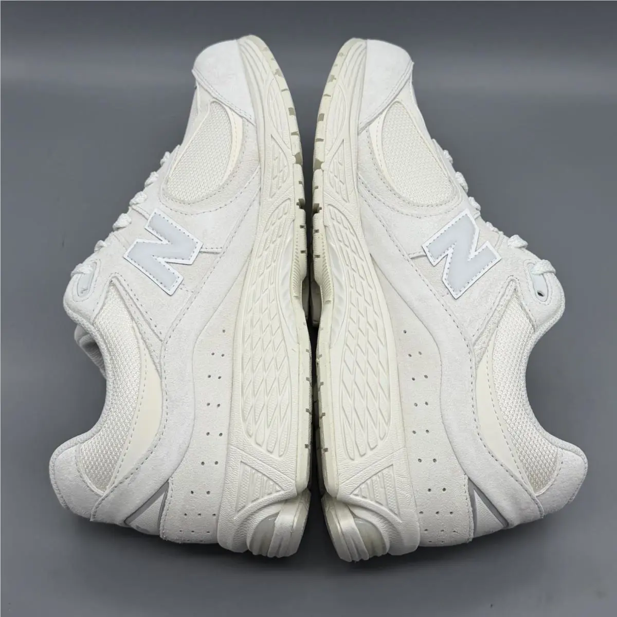 New Balance shoes - New Balance 2002R - U20025PO - White 3