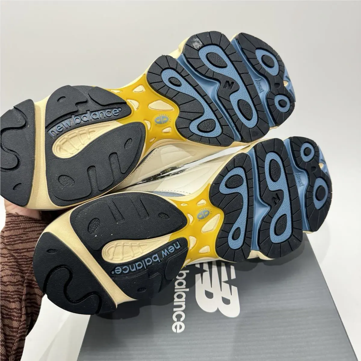 New Balance shoes - New Balance 1000 - M1000CA - White 5