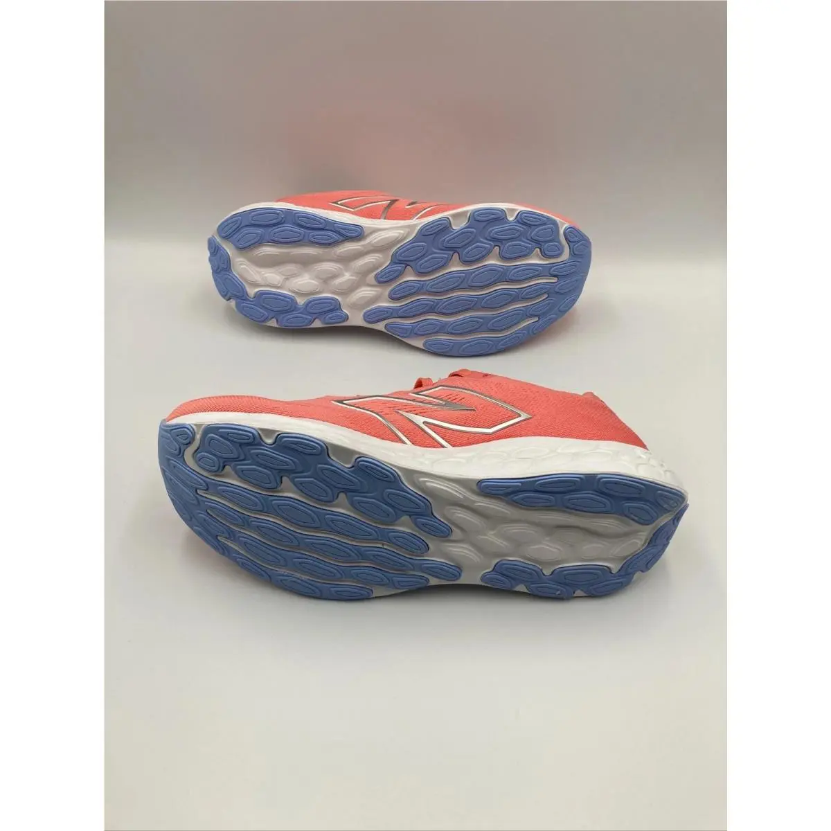 New Balance shoes - New Balance Fresh Foam 680 v8 - W680RP8 - Red (UPC: 0197968052162) 4