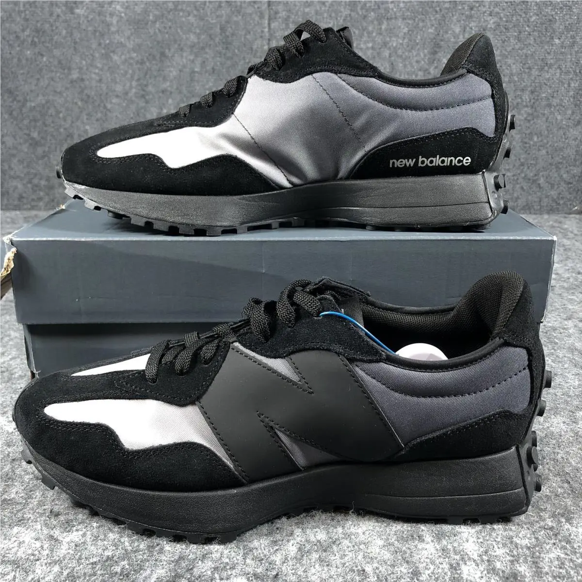New Balance shoes - New Balance 327 - MS327SB - Black 1
