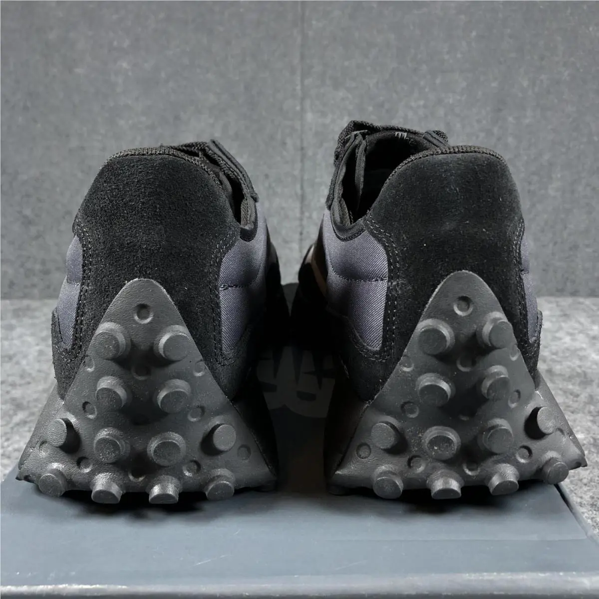 New Balance shoes - New Balance 327 - MS327SB - Black 5